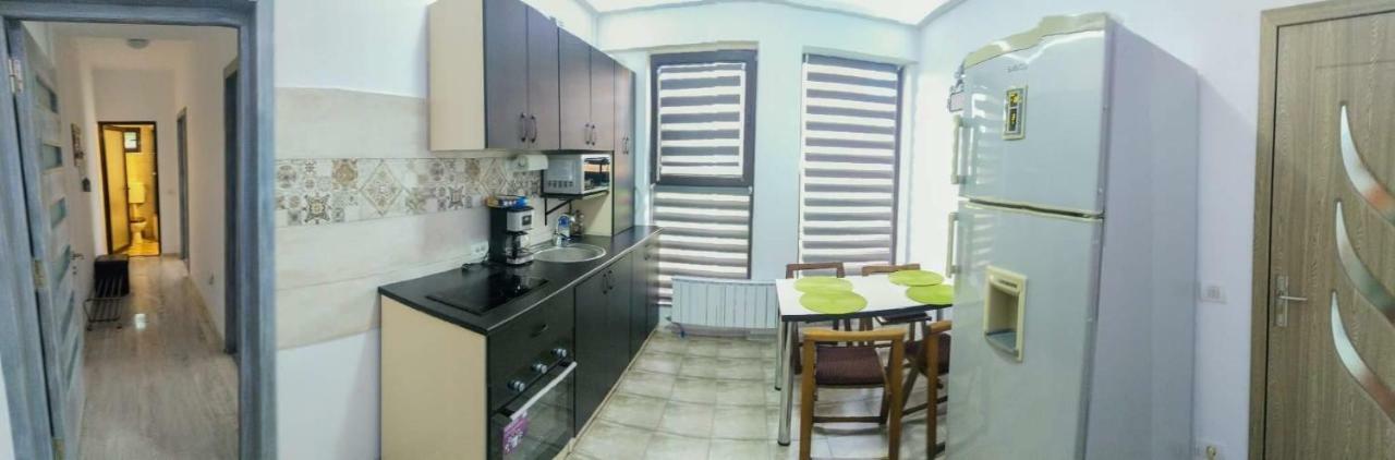 Stefy&Marie Apartment Constanta Bagian luar foto